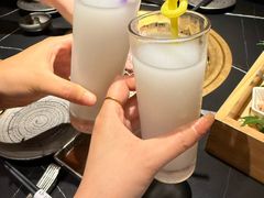 -山川小町·极番烧肉(新地假日广场店)