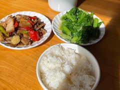 -学军盛记炖品(世欧王庄店)