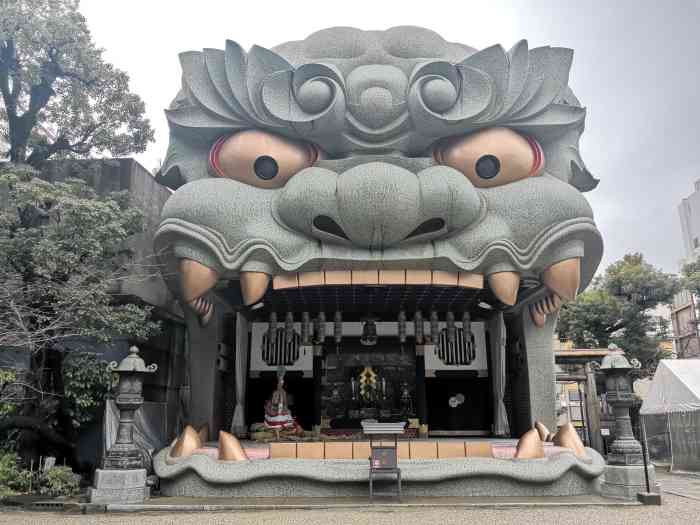 难波八阪神社