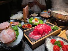 -湊湊火锅·茶憩(新中关购物中心店)