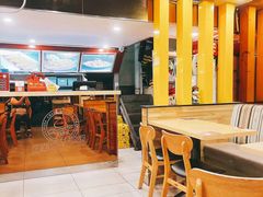 用餐区-尊宝比萨(可园店)