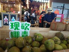 -椰夫人·养生椰子鸡(金沙洲永旺店)