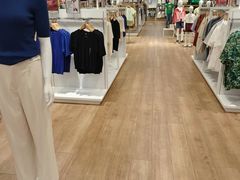 -优衣库(海口秀英万达广场店)