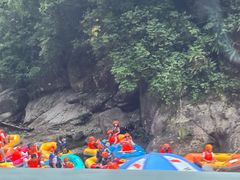-安吉龙王山峡谷漂流