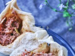 牛肉大葱包子-李小老烧饼(常营民族家园店)