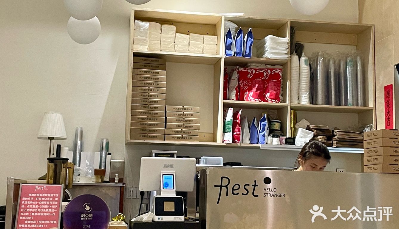 不夸张！顺德这家薄脆披萨平价又好吃‼️