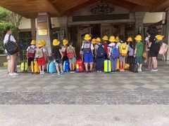 -i2青少儿英语(爱加星悦荟店)