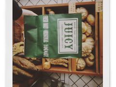 门面-Juicy Bakery(大学路店)