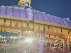 -七彩云南欢乐世界