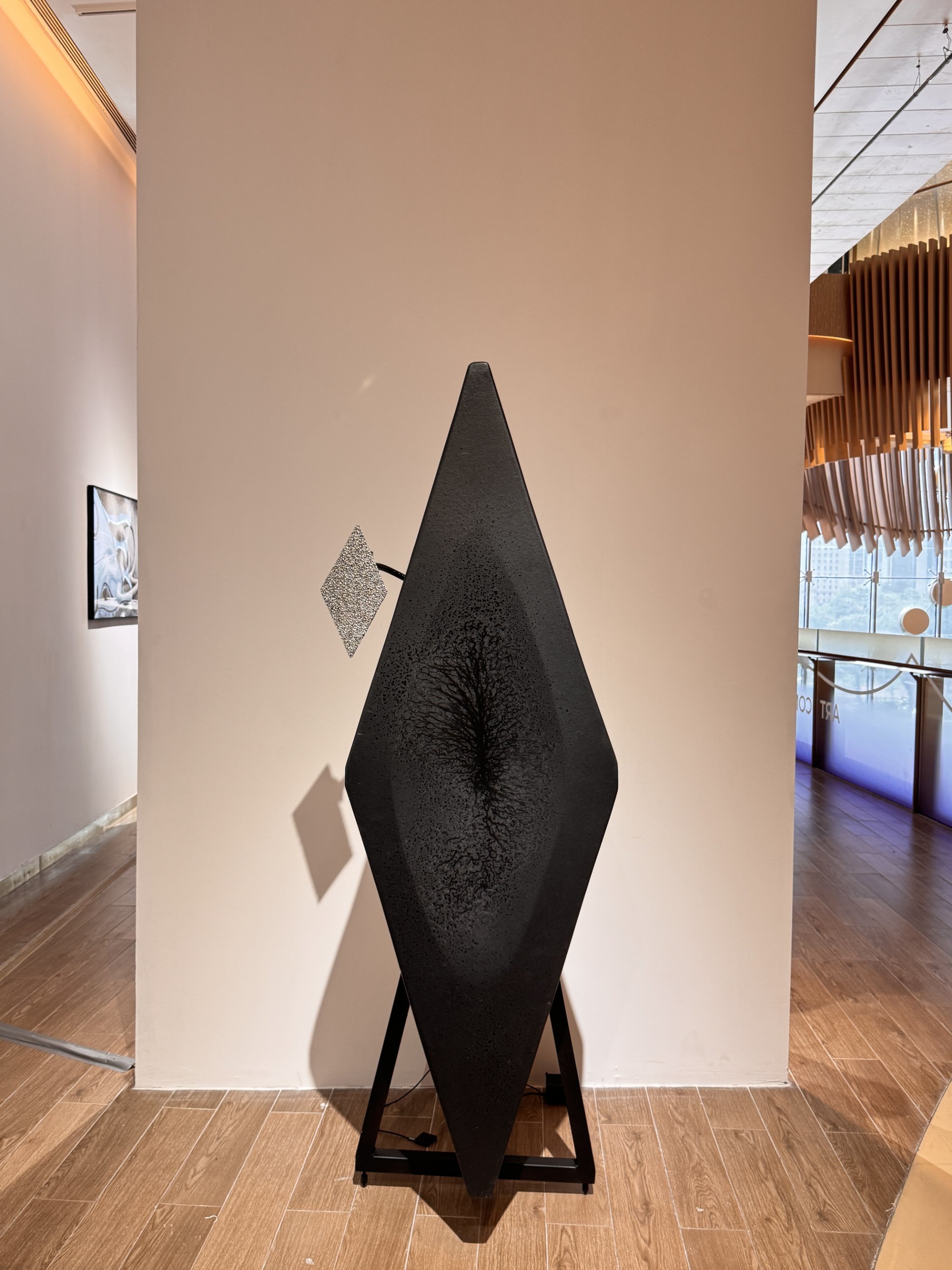 来这里邂逅另一个我吧❗️广州k11艺术展