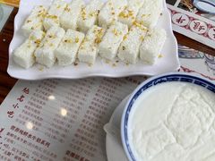 -周大娘牛乳(旧寨古村总店)