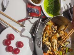 -七欣天香辣蟹火锅(闵行浦江欢乐颂店)