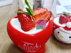 -花花卷卷·鲜食蛋糕(静安久光百货店)