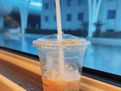 -星巴克(上海虹桥站2A检票口)