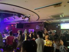 -Hooley's活利仕西餐厅(珠江新城店)