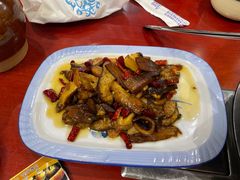 -菌之家·专业纯野生菌火锅·特色炒菌