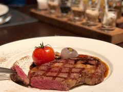 -恰餐厅及酒吧 CHAR Bar & Grill (北京丽都皇冠假日店)