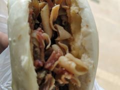 鹅肠卤汁肉夹馍-清真拉妈卤味(回民街店)