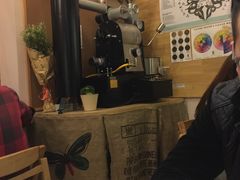 -长颈鹿咖啡(大学路店)