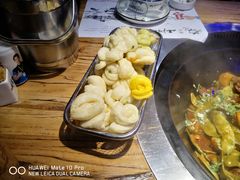 -山河屯铁锅炖(哈西站店)