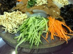 五彩拉皮-李连贵酒家熏肉大饼(昆明街店)