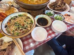 -王村姑老土炕莜面村(桥东店)