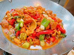 干锅酸菜肥肠-冯大腕江湖川菜馆(后沙峪店)