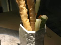 -穹六人间 people 6(岳阳路店)