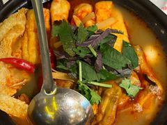-老表记广西宵夜螺蛳鸭脚煲(东盟店)
