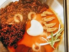 -山城年华老火锅(玉林店)