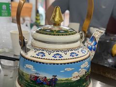 -粘豆包柴火铁锅炖