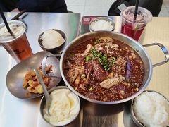 -蓉三少冒烤鸭·四川小吃集(北京首店)