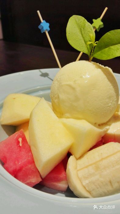 柚子日本料理 铁板烧(恐龙园店)朗姆水果沙拉图片 - 第3张