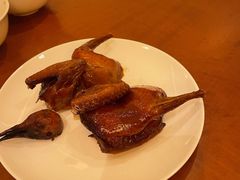 红烧乳鸽-杭州JW万豪酒店-万豪中餐厅