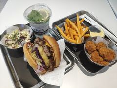 -TRIPS BURGER(大钟寺店)
