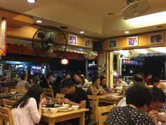 -J Daeng Seafood