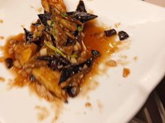 -喜乐餐厅•灯笼虾球首创者•本地小海鲜(二马路店)