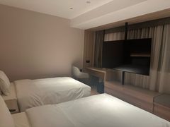 -成都太古里总府王府井亚朵X酒店