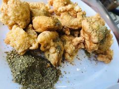 -巷子深菜馆·津门肘子(滨海店)