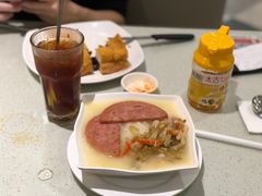 -香港新发烧腊茶餐厅(水围店)