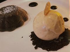 JG巧克力蛋糕，意式香草冰淇淋-Mercato莫卡多露台餐厅与酒吧(K11店)
