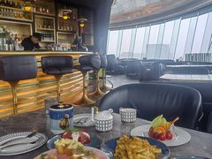 -Hi City·城市之巅