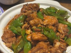 山东炒鸡（鸡腿肉）-泉畔人家·老济南经典鲁菜(大明湖店)
