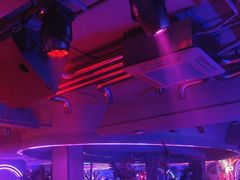 -古吉拉酒吧·蒲seven蹦
