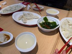 -喜家德虾仁水饺(东方宝泰店)