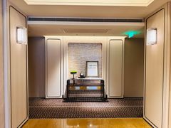 -深圳星河丽思卡尔顿酒店