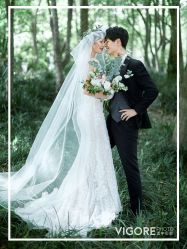 -雪中彩影婚纱摄影·微光艺术中心