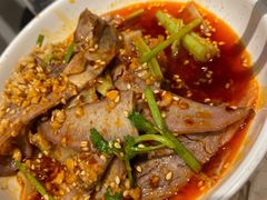 -渔语鱼新川菜Bistro(万象天地店)