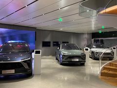 -蔚来中心(北京中关村店)