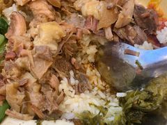 招牌猪脚剁椒卤汁拌饭-流浪地图剁椒卤汁拌饭(未来城购物广场店)